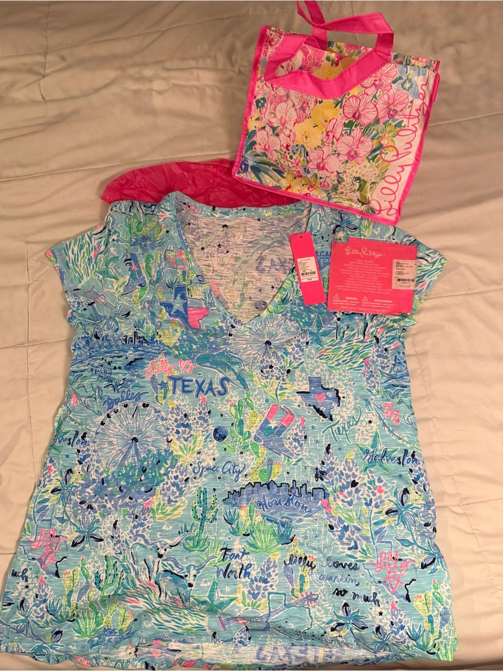 Lilly Pulitzer Bayside Blue V-Neck Top with Pink Tag
